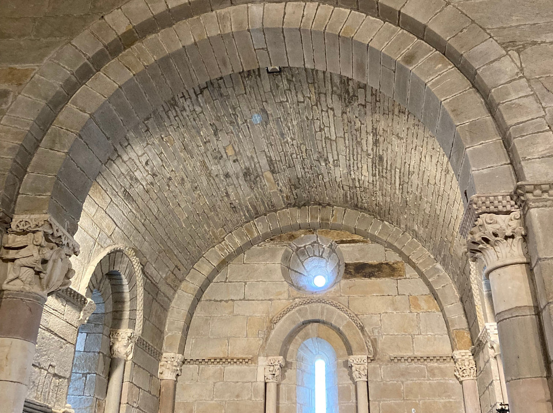 Iglesia Romanica-Santa Marta de Tera必去景点