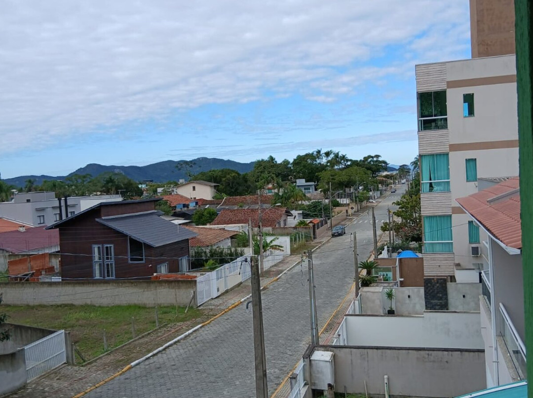 Praia dos Zimbros-Bombinhas必去景点