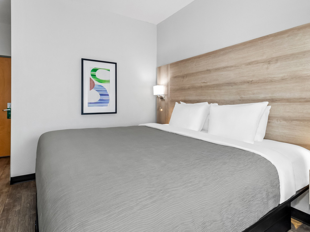 Quality Inn Shallotte Near Ocean Isle Beach主图