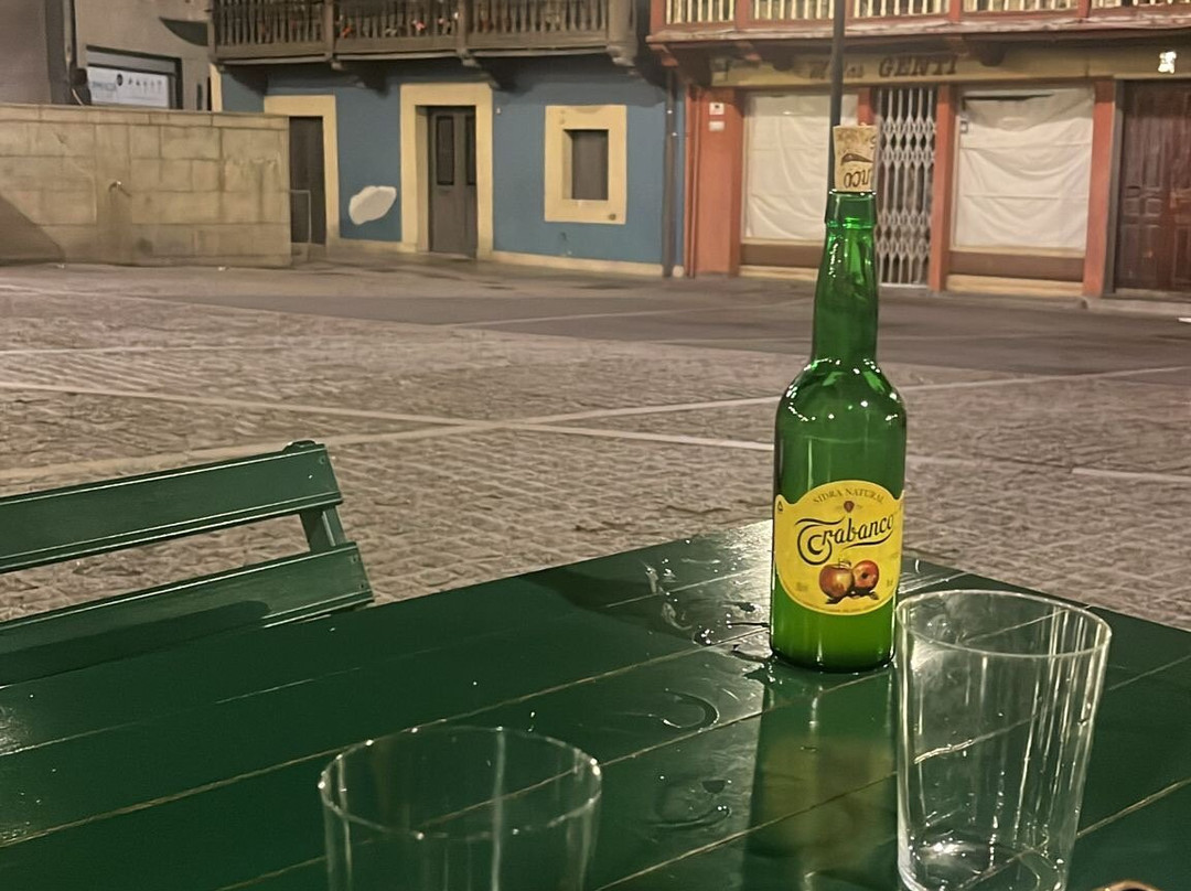 Plaza de Requejo-Mieres必去景点