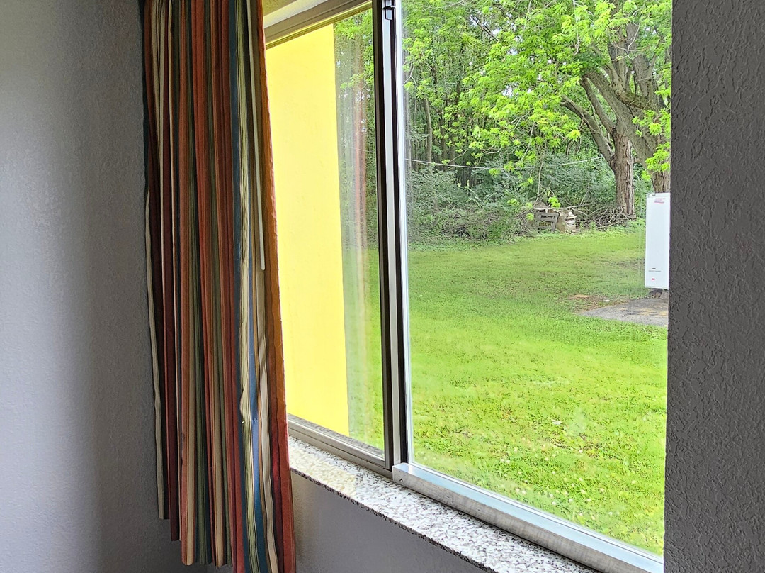 Super 8 by Wyndham Logansport主图