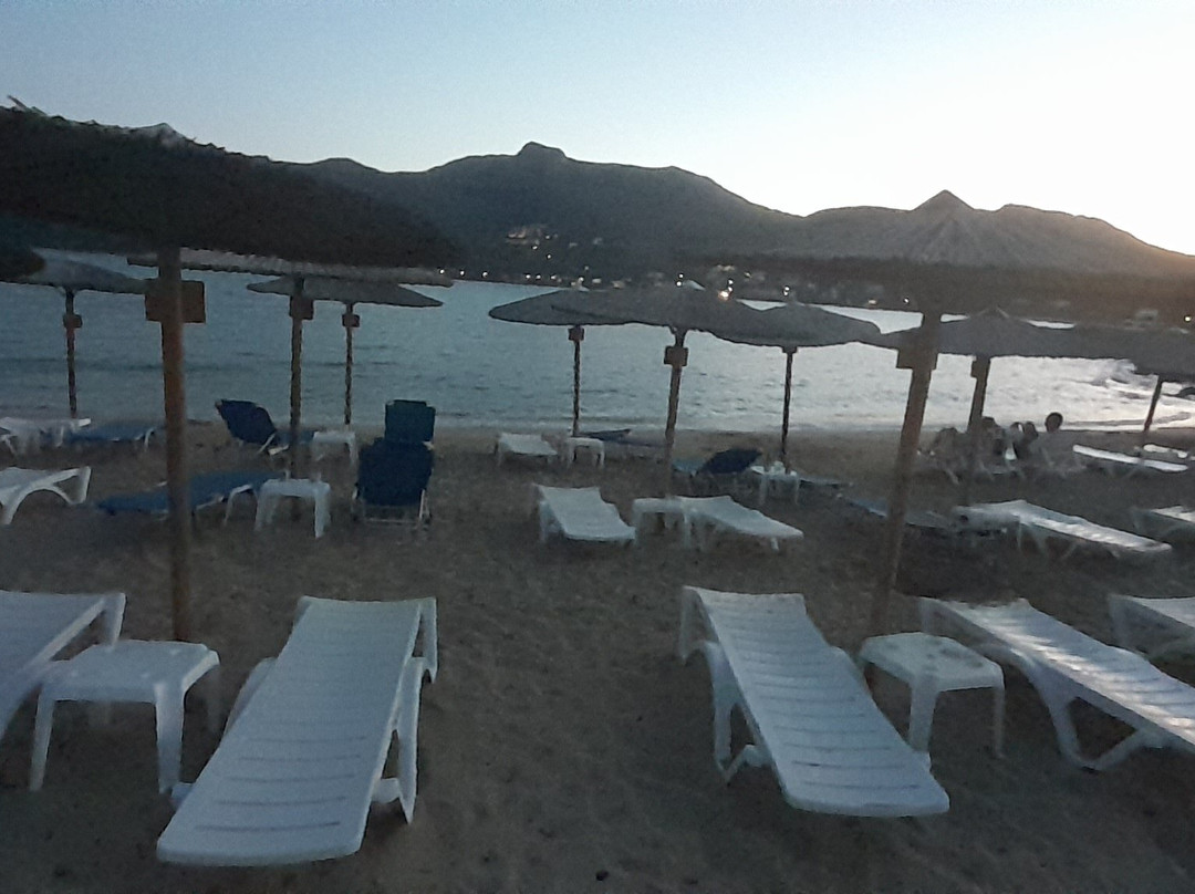 Plytras Beach-Plitra必去景点