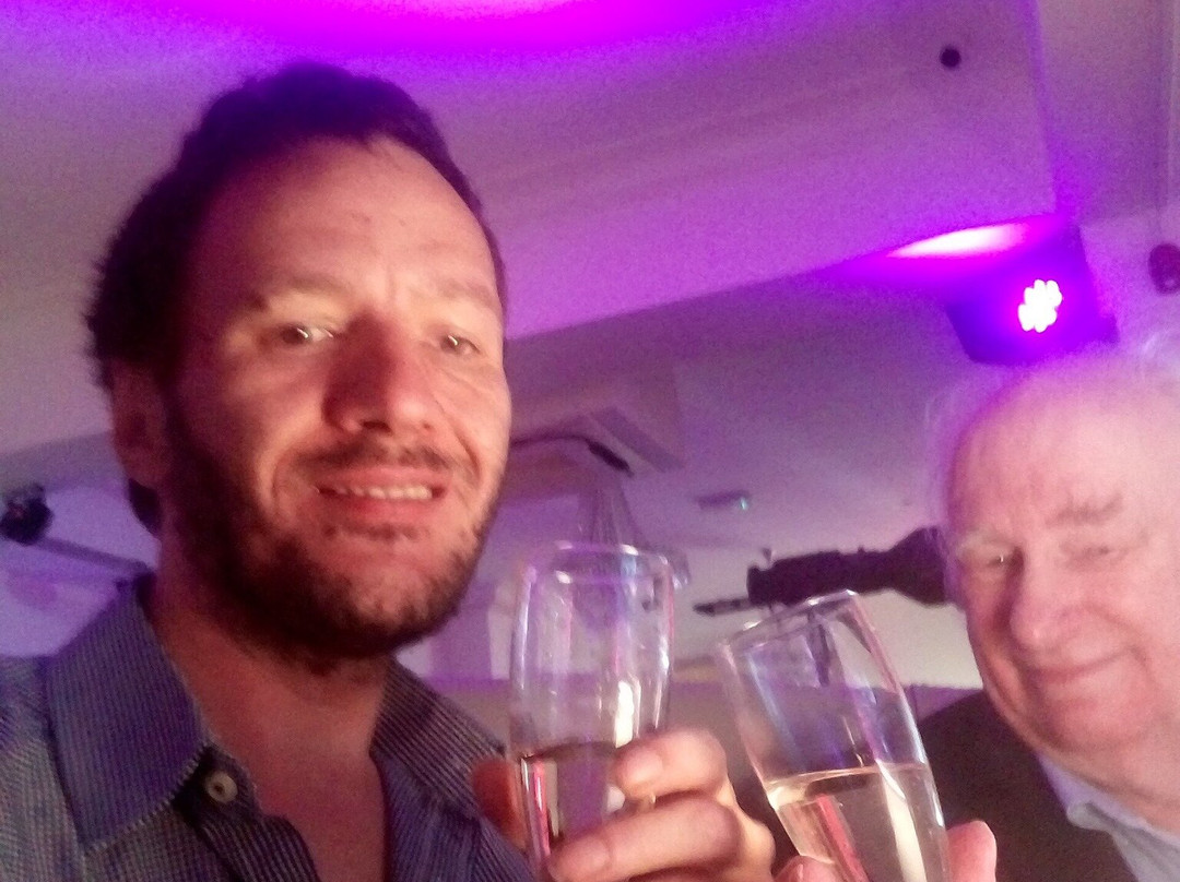 Ma Kellys Showboat-Bispham必去景点