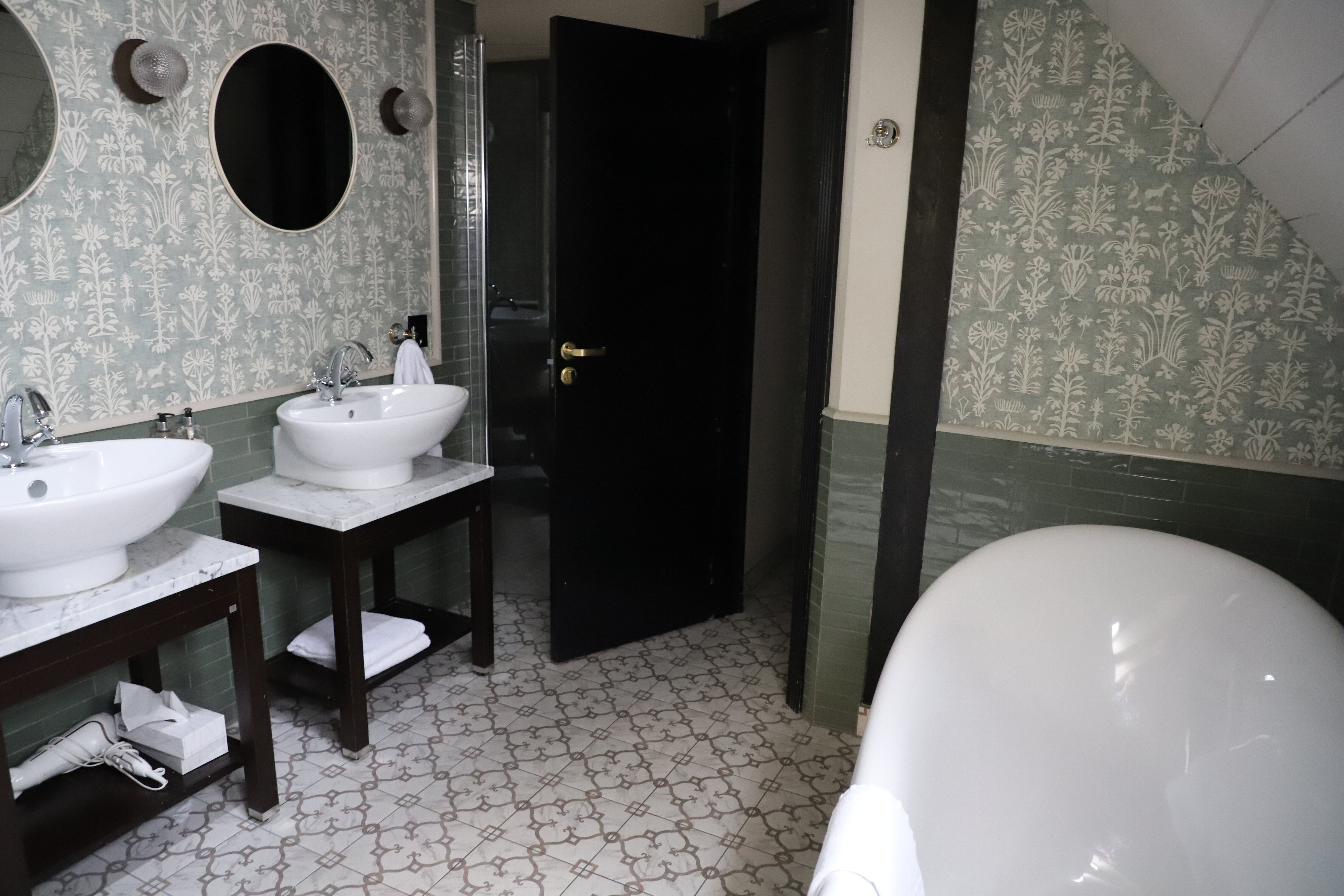 The Hanseatic Hotel-浴室