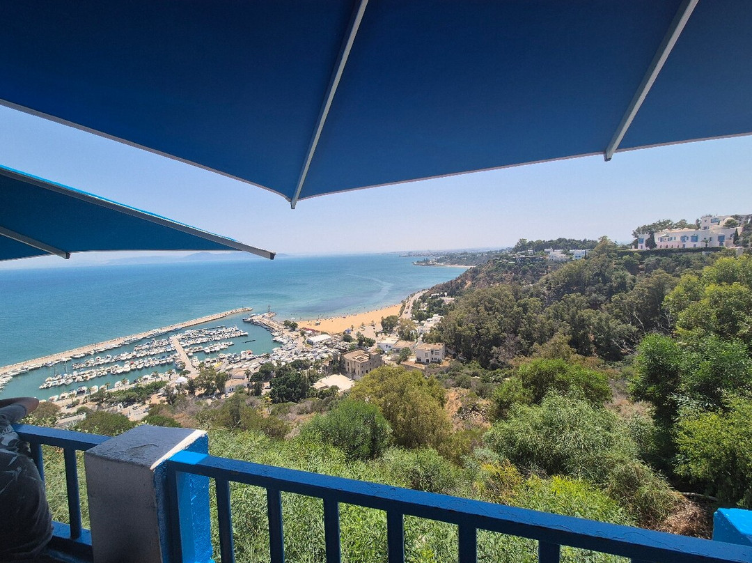 Cafe des Delices-蓝白小镇必去景点