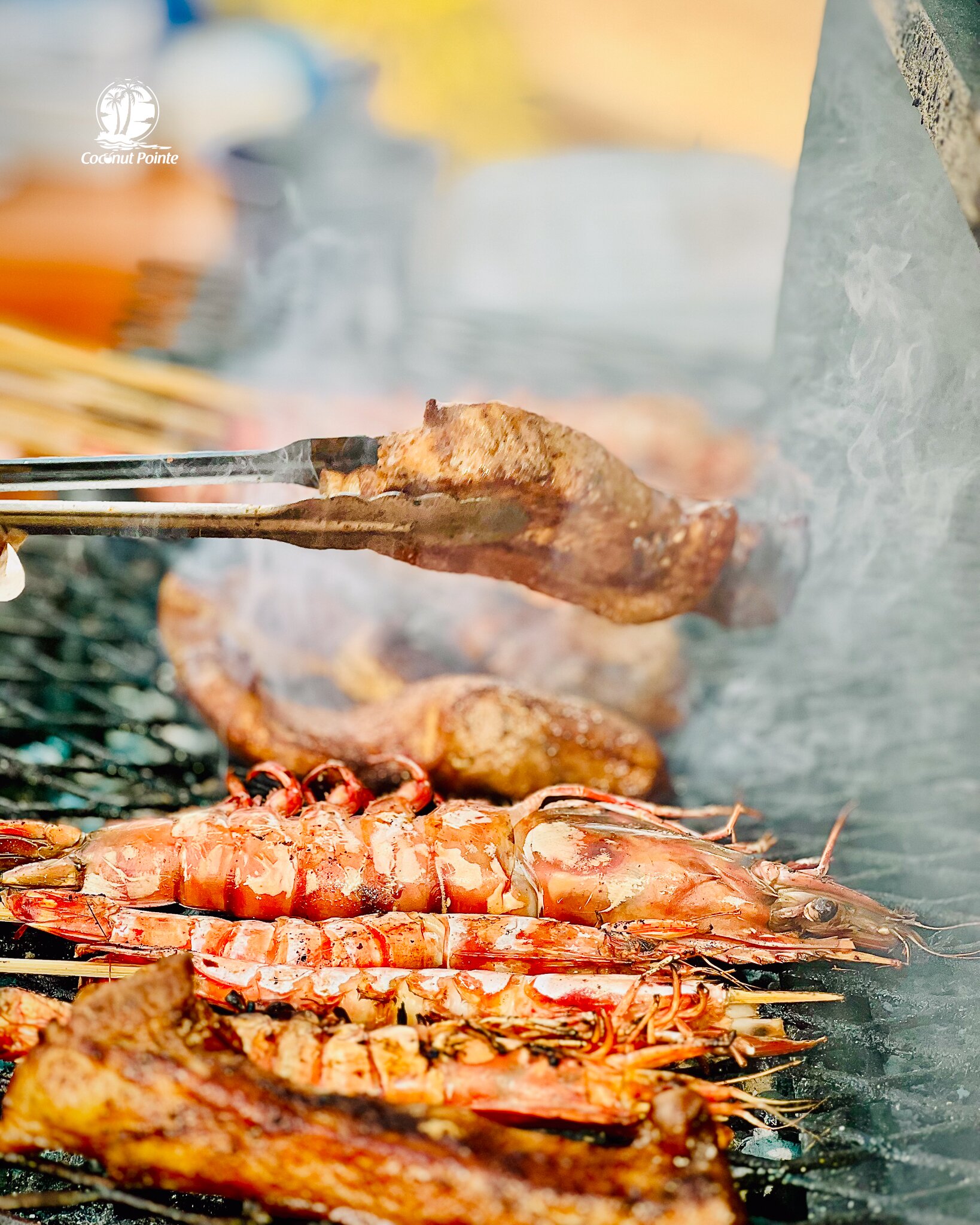 Coconut Pointe Villa & Beach Resort-餐饮