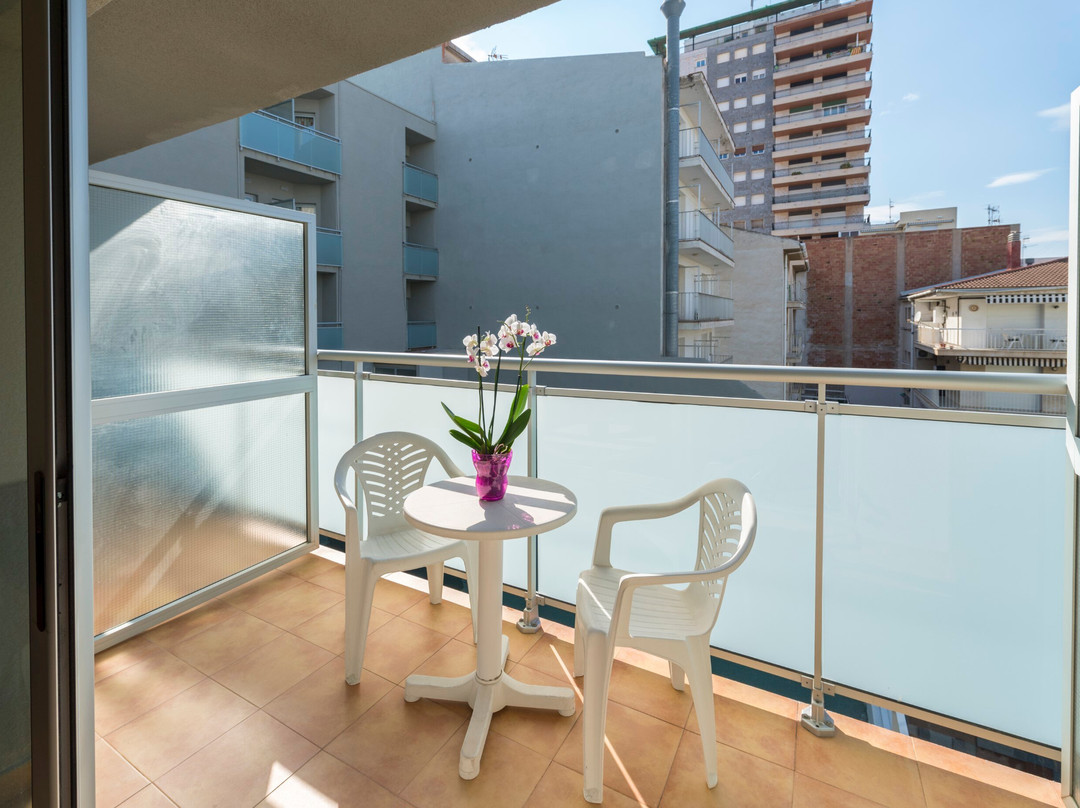 4r Miramar Calafell主图