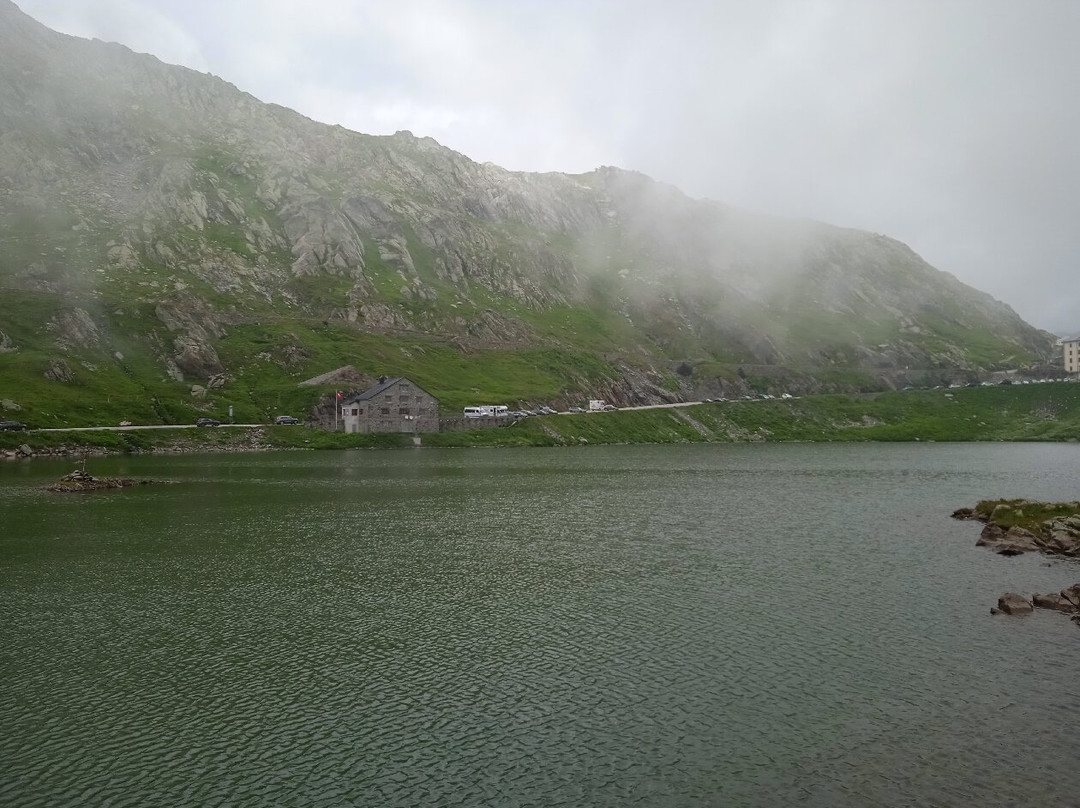 Great St. Bernard Pass-Bourg-Saint-Pierre必去景点