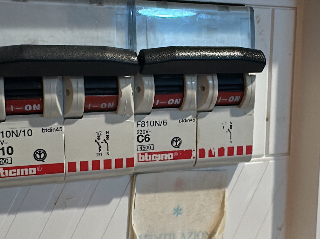 Hotel Saint Raphael主图