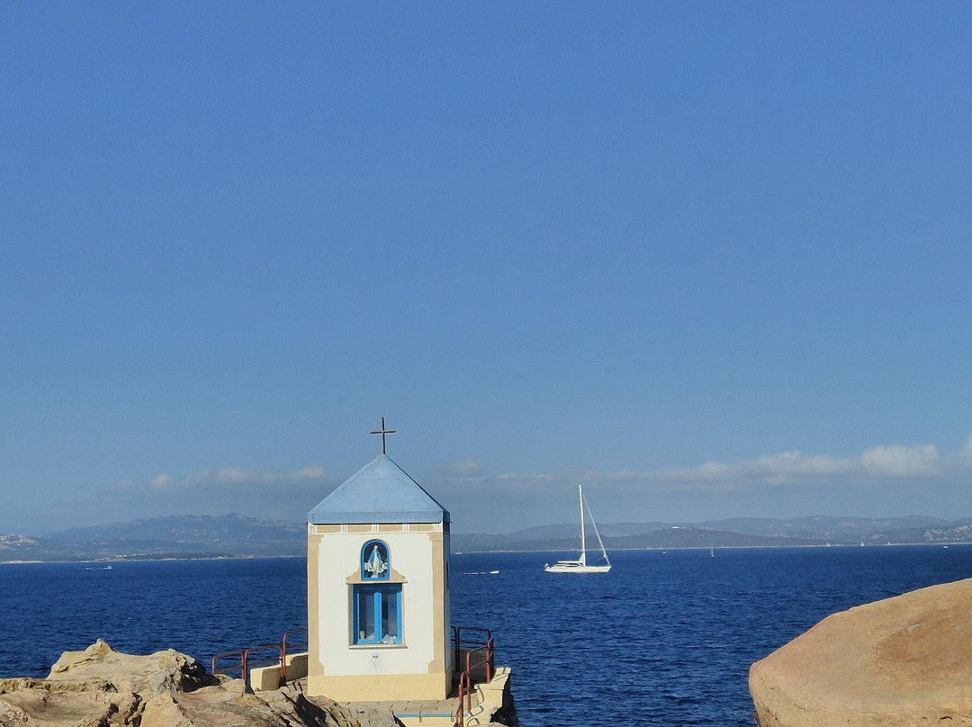 Cala Carlotto-拉马达莱娜必去景点