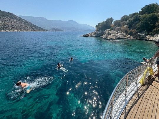 Whisper Boat-卡尔坎必去景点