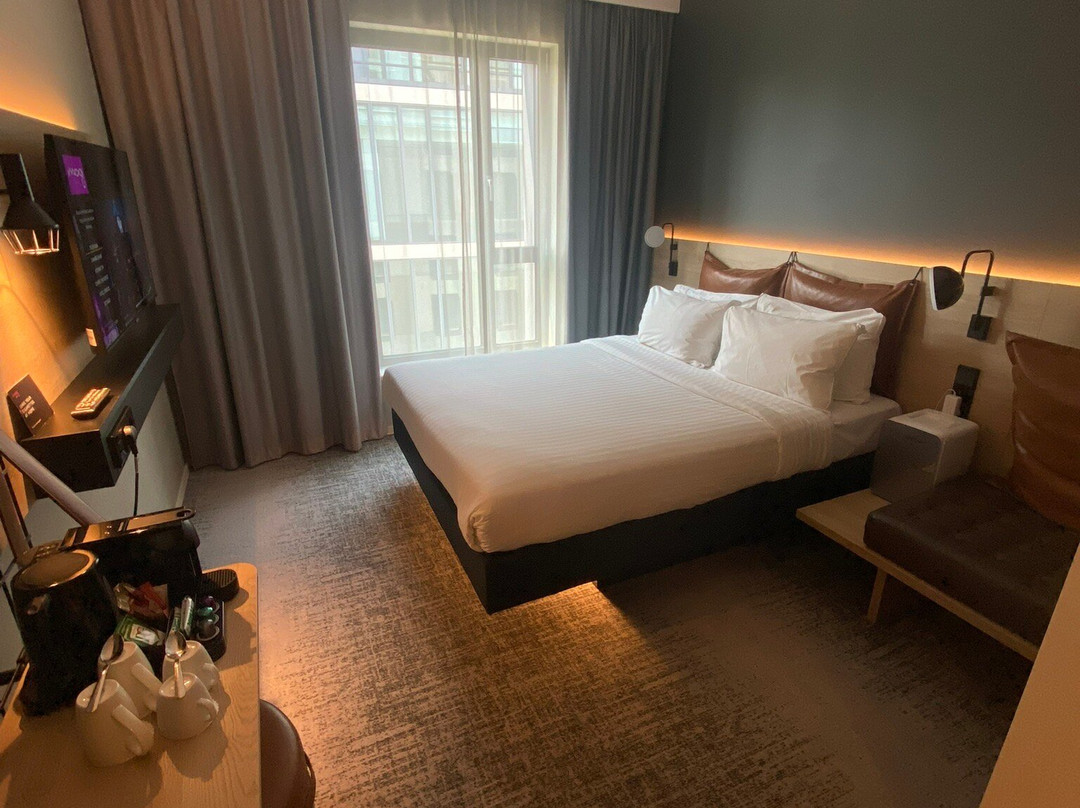 Moxy Milton Keynes主图