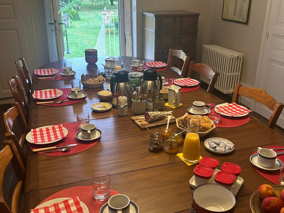 Le Logis D'Aze主图