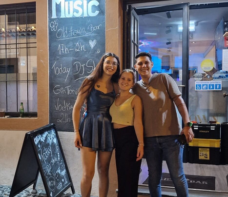 Old Town Bar-沙尔必去景点