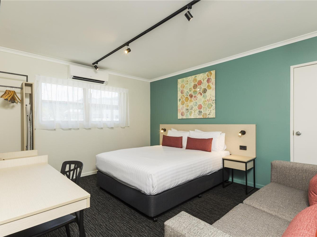 White Rock酒店住宿-Nightcap at Balaclava Hotel