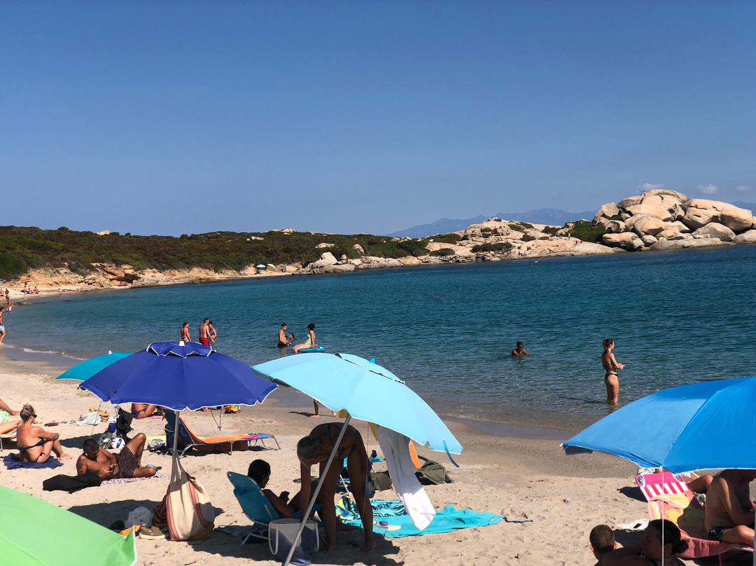 Spiaggia La Licciola-圣特雷莎加卢拉必去景点