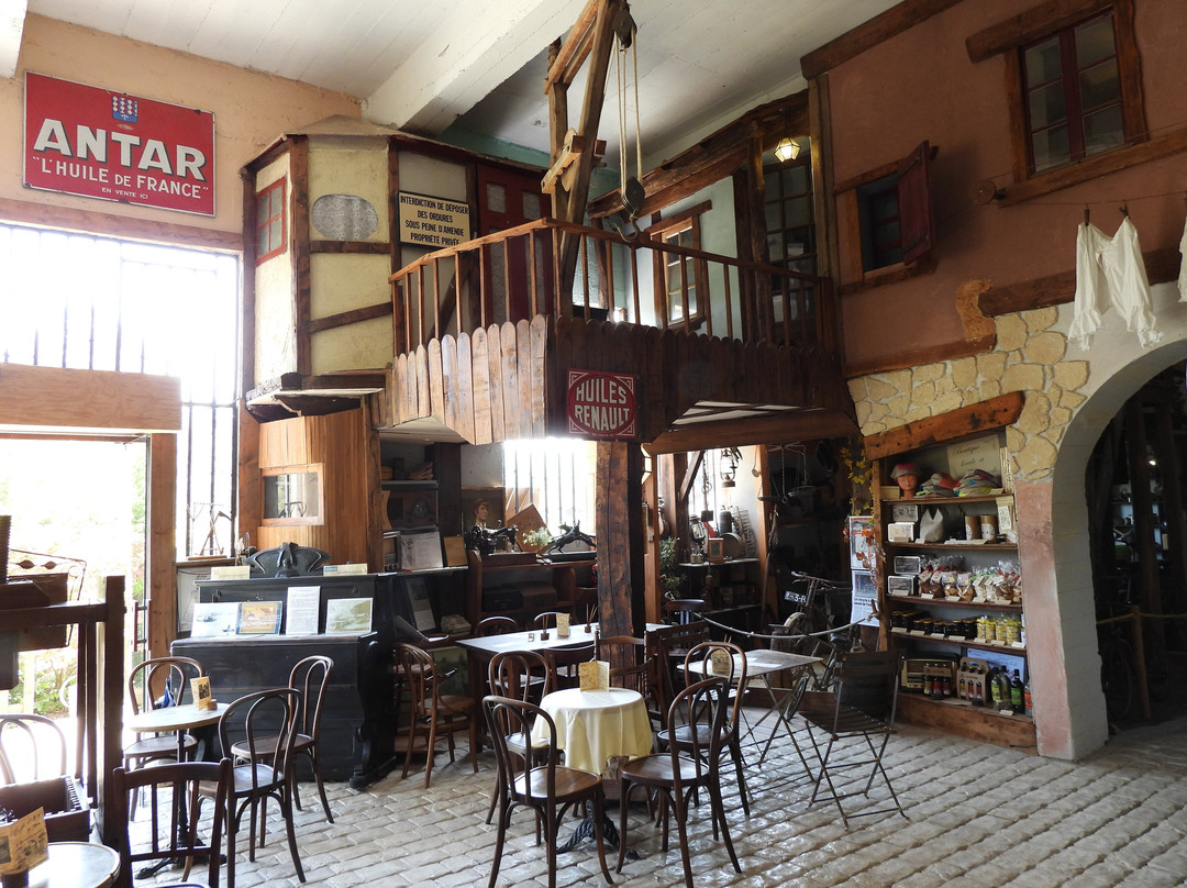 Musée La Rue Du Temps Qui Passe-Allas-les-Mines必去景点