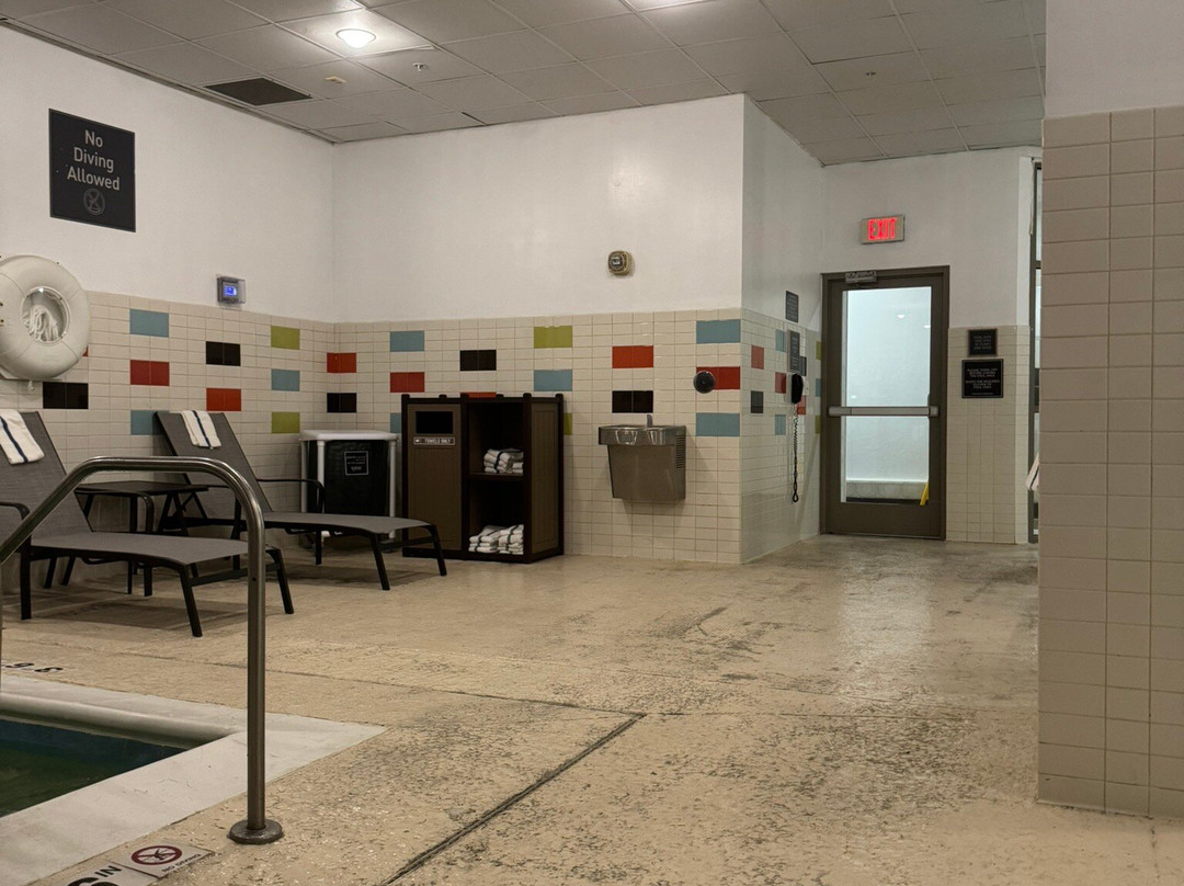 Homewood Suites by Hilton St. Louis - Galleria主图