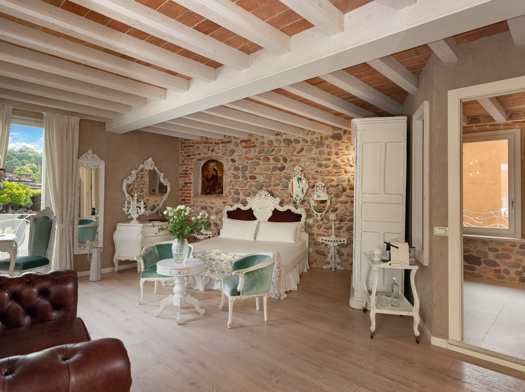 Regia Rosetta - Royal Rooms Borghetto主图