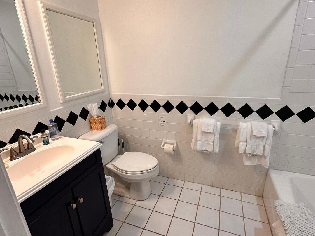 Summers Inn Ludington主图