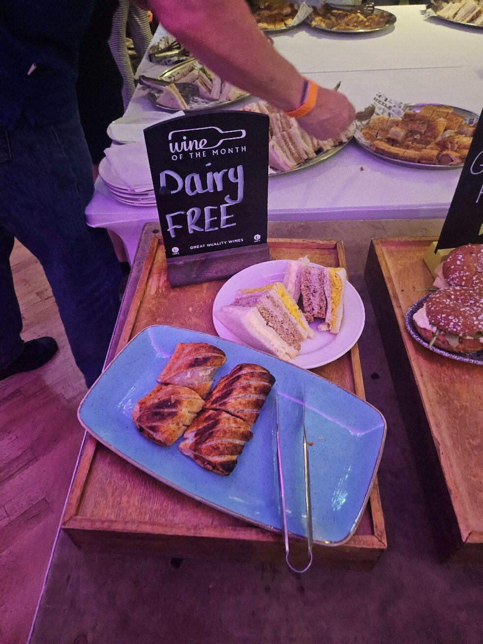 Ravelston House-官方