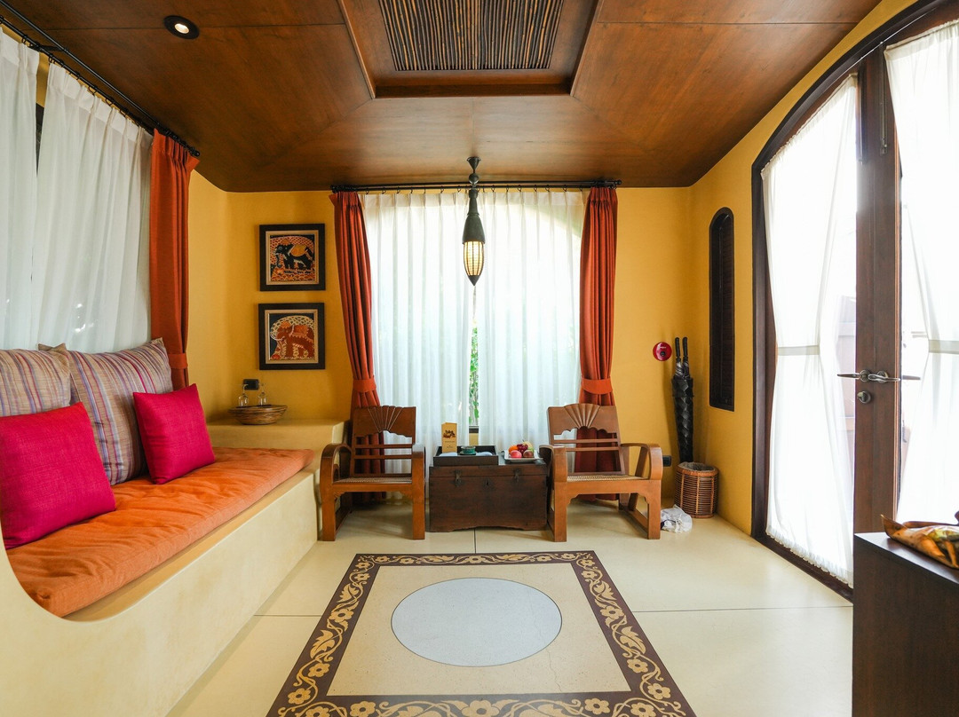 帕拉迪度假酒店主图