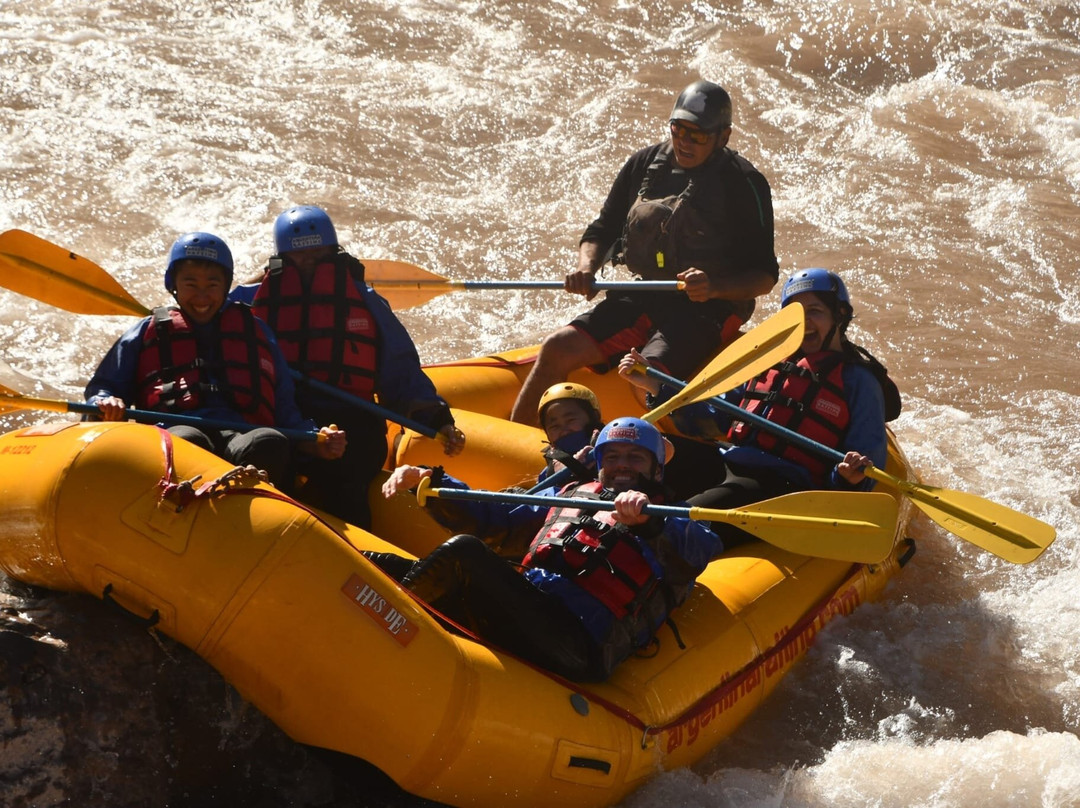 Argentina Rafting Expeditions-门多萨必去景点