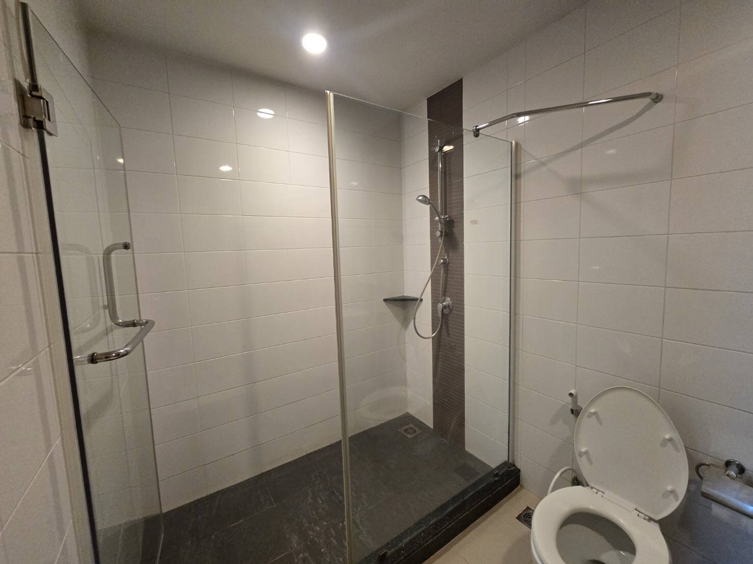 经典卡米欧酒店，大城-浴室