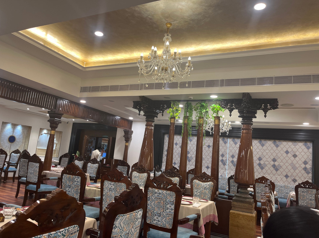 雅阁大都会饭店主图