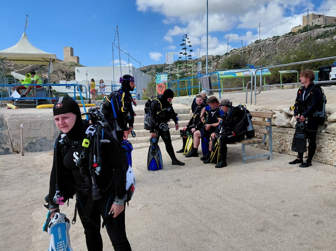 Blue Waters Dive Cove-Qala必去景点