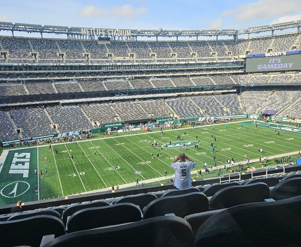 大都会体育馆-东卢瑟福必去景点