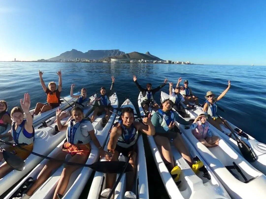 Kayak Wild-Three Anchor Bay必去景点