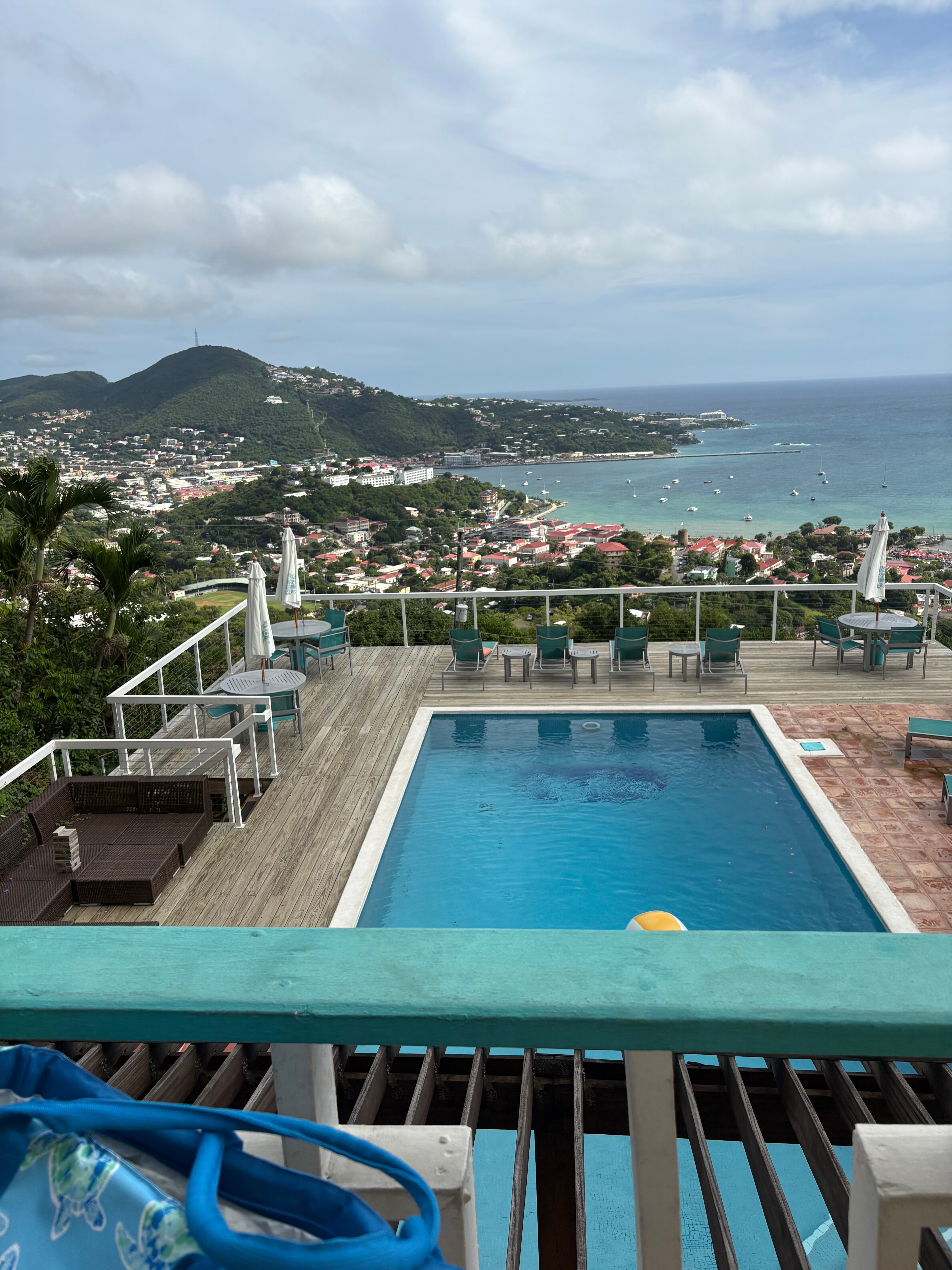 马弗利酒店-官方