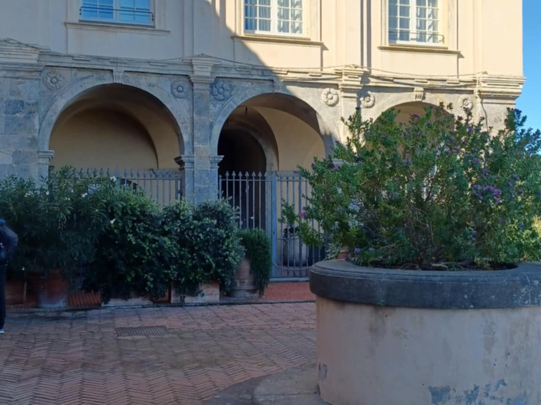Palazzo dei Governanti-Porto Ercole必去景点