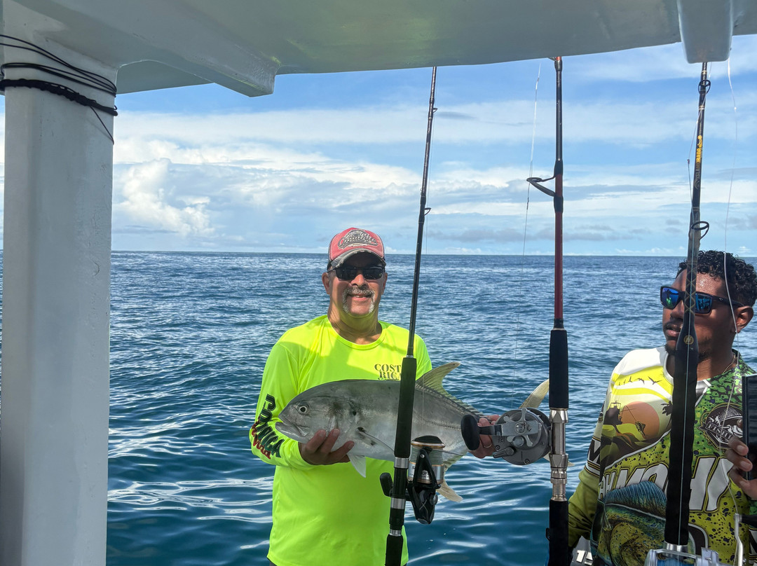 Alex On The Beach Tours-萨迪纳尔必去景点