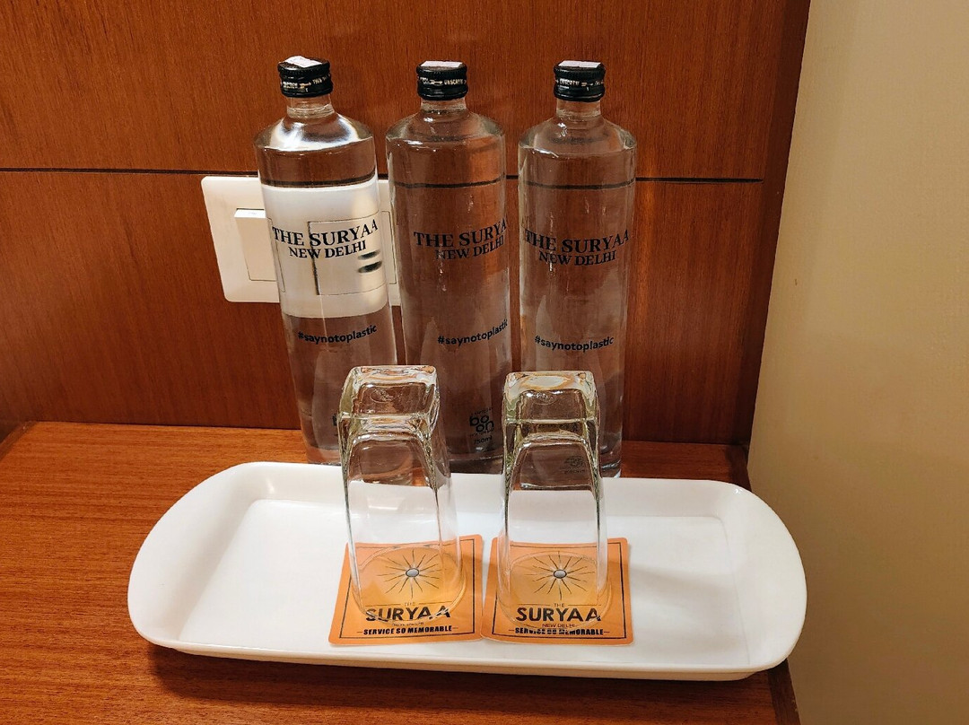 New Surya Hotel主图