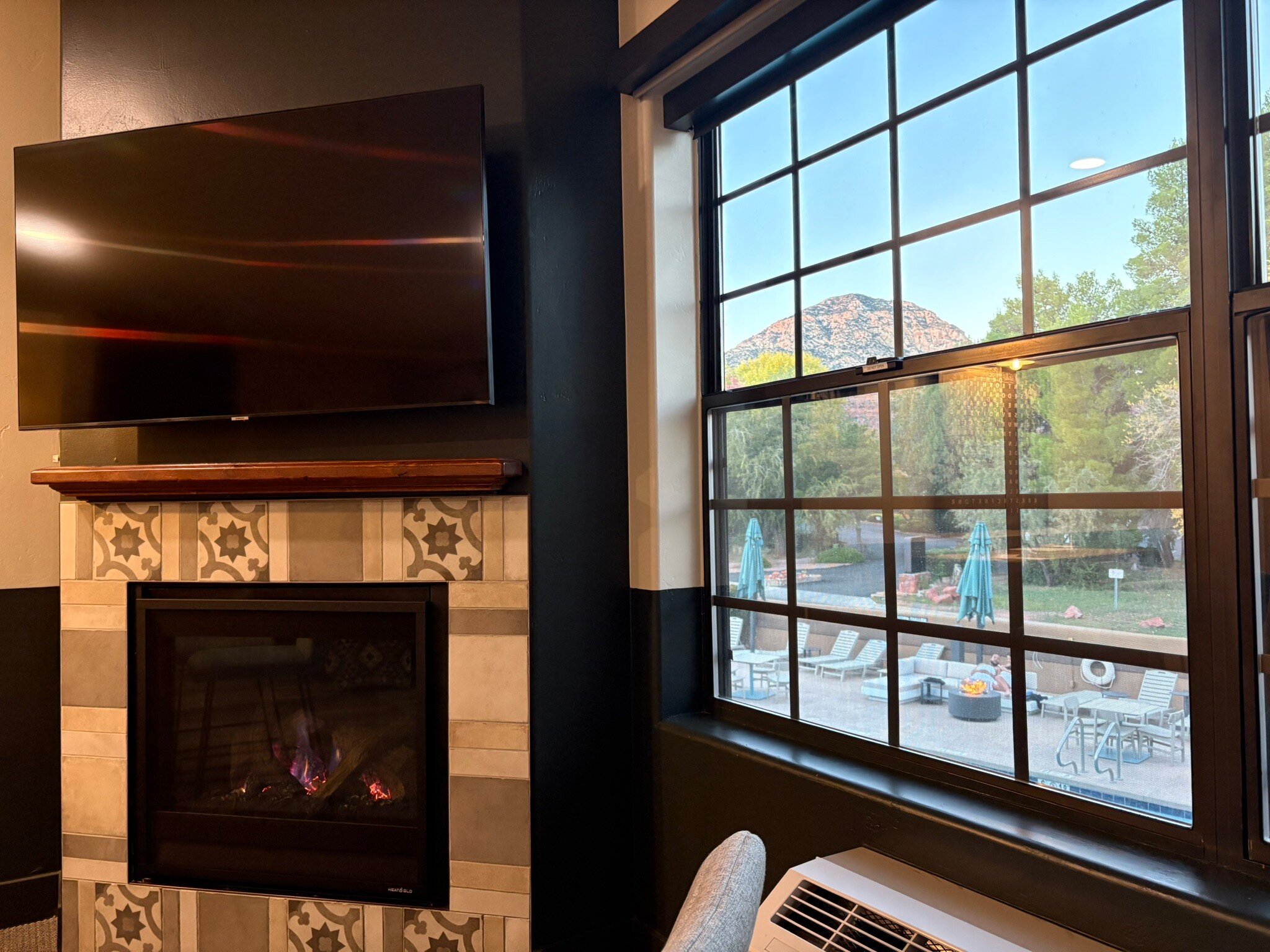 塞多纳利尔旅馆&套房酒店-官方