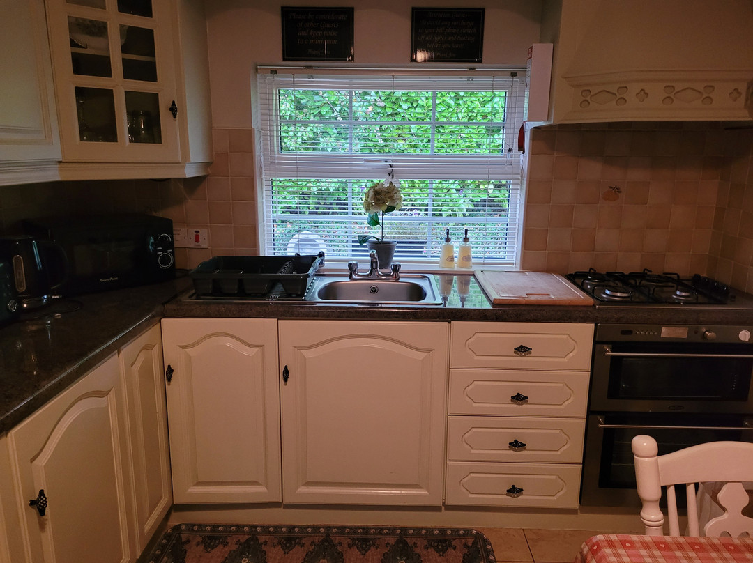 Riverside Lodge B & B主图