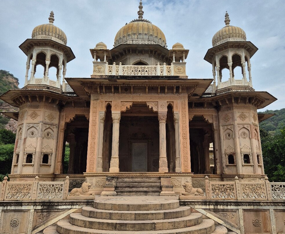 Gaitore Ki Chhatriyan-斋蒲尔必去景点