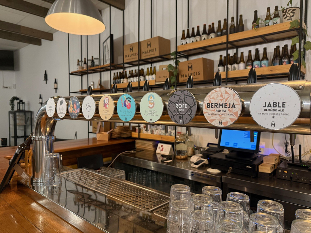 Wine Tours Lanzarote-卡门港必去景点