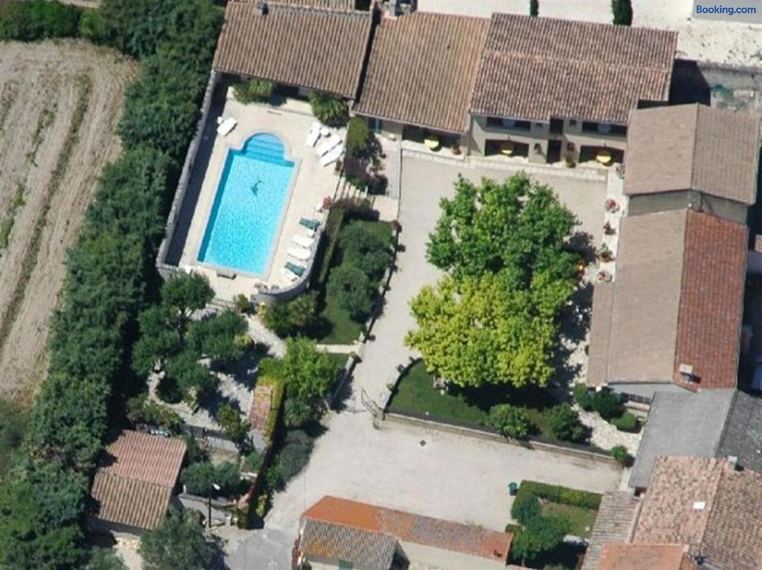 Morieres-les-Avignon酒店住宿-Le Mas de l'Amandier