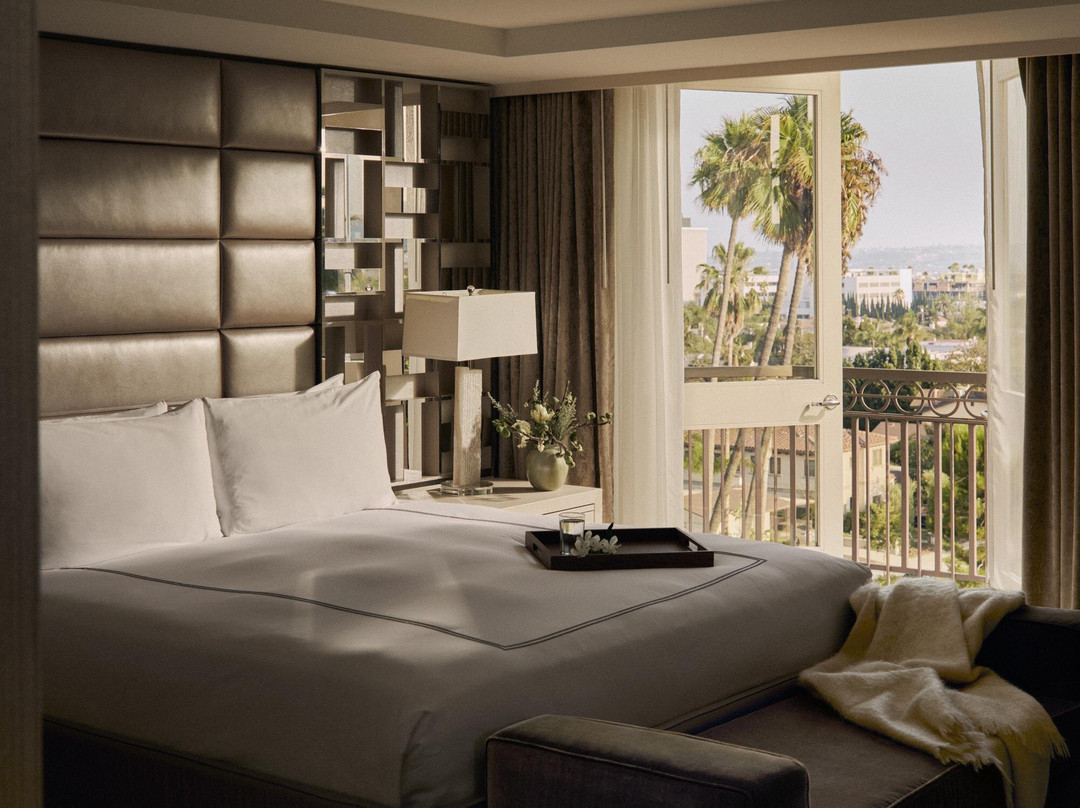 比佛利山莱佛士酒店