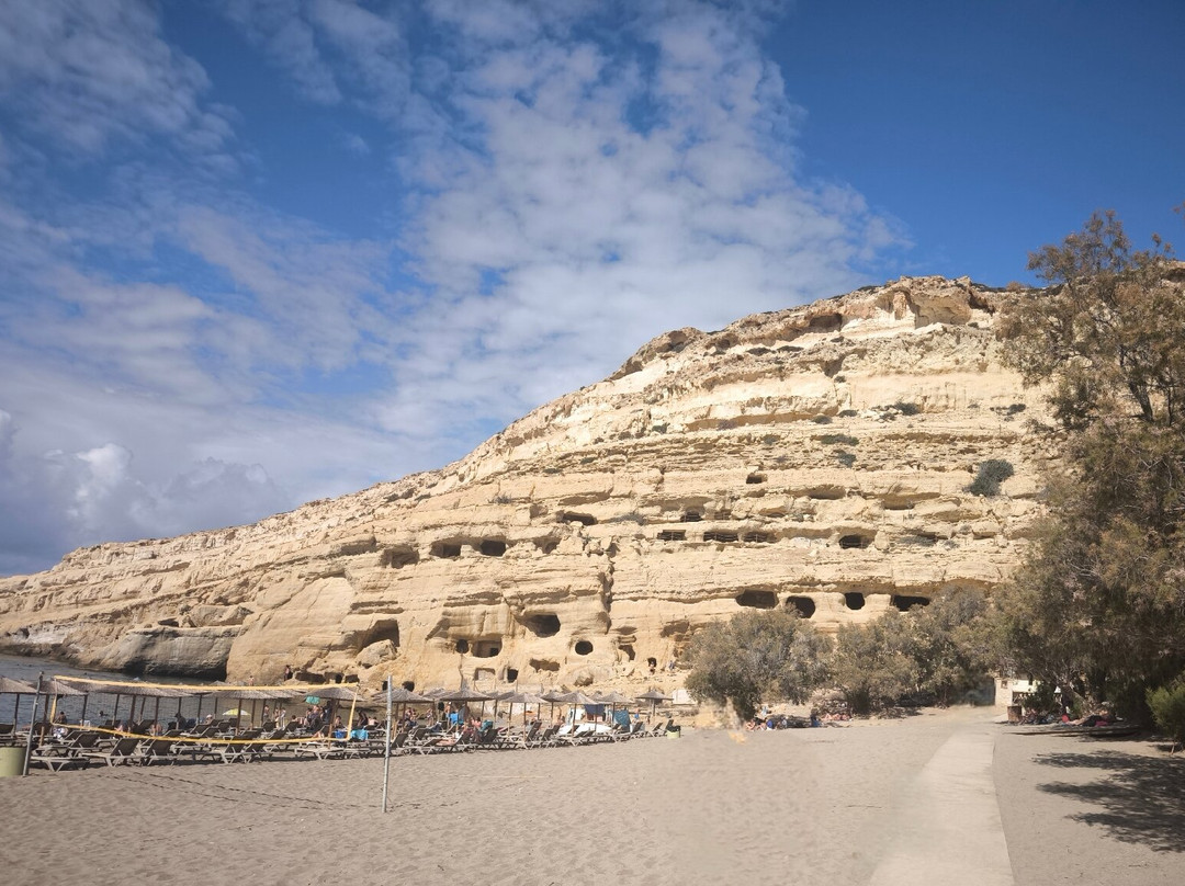 Matala Caves-马塔拉必去景点
