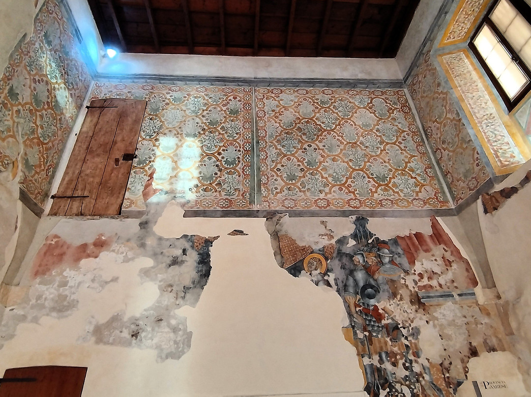 Eremo di Santa Caterina del Sasso-Leggiuno必去景点