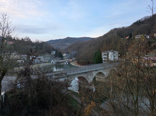 Una Finestra Sul Lago