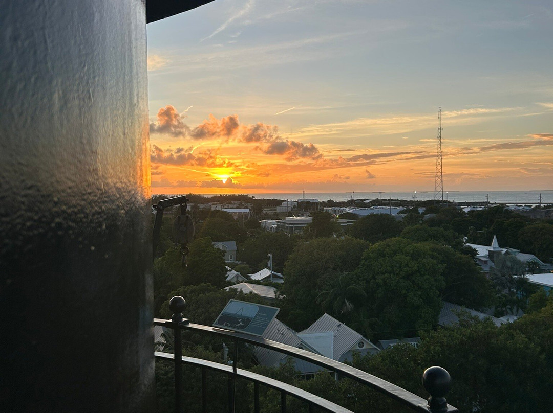 Key West Lighthouse Sunset Experience-基韦斯特必去景点