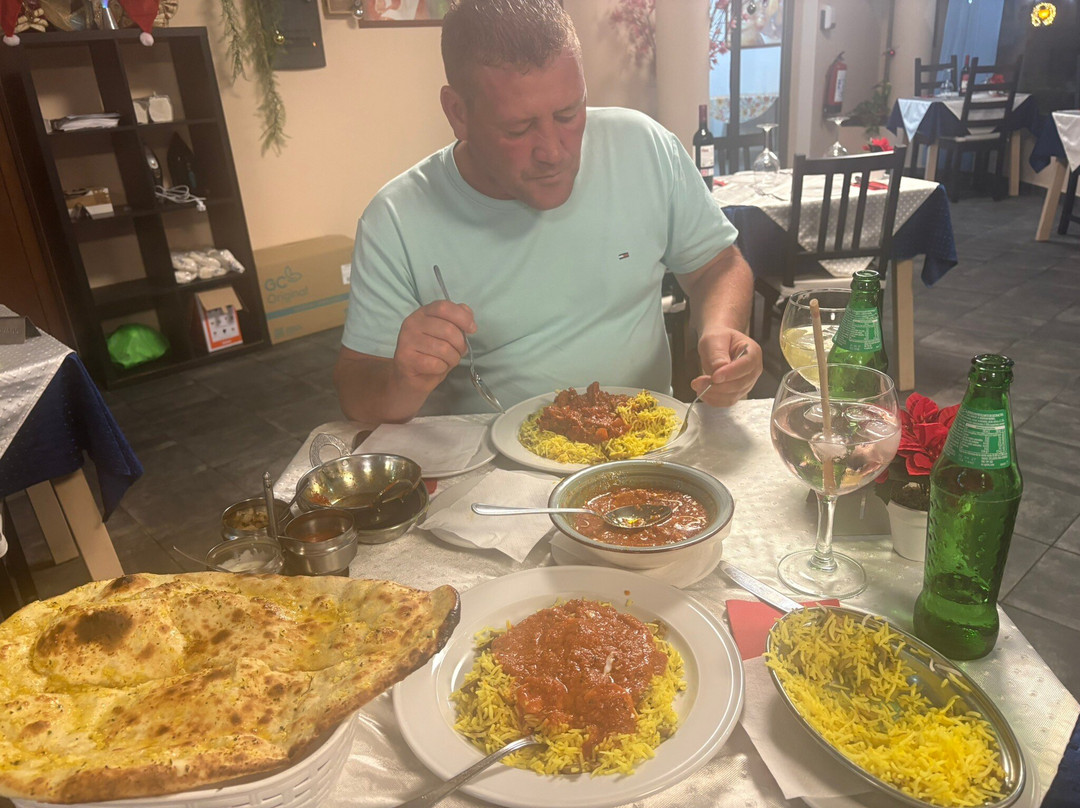 Everest Tandoori Indian and Nepali Cuisine