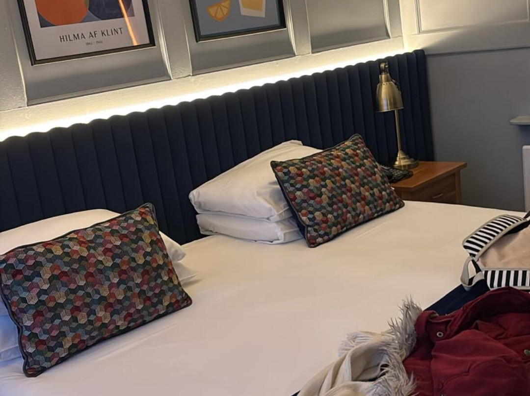 邓多克皇家酒店主图