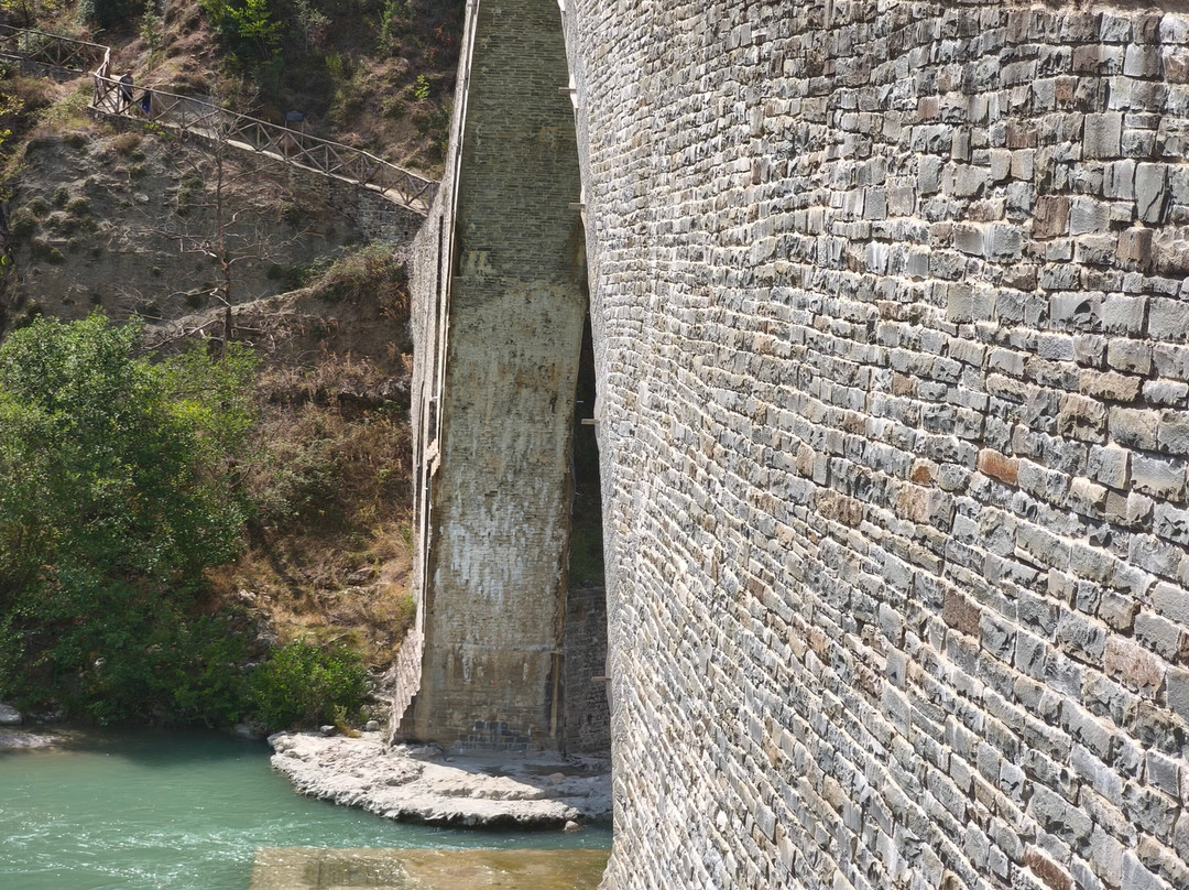 Arta's Bridge-Arta必去景点