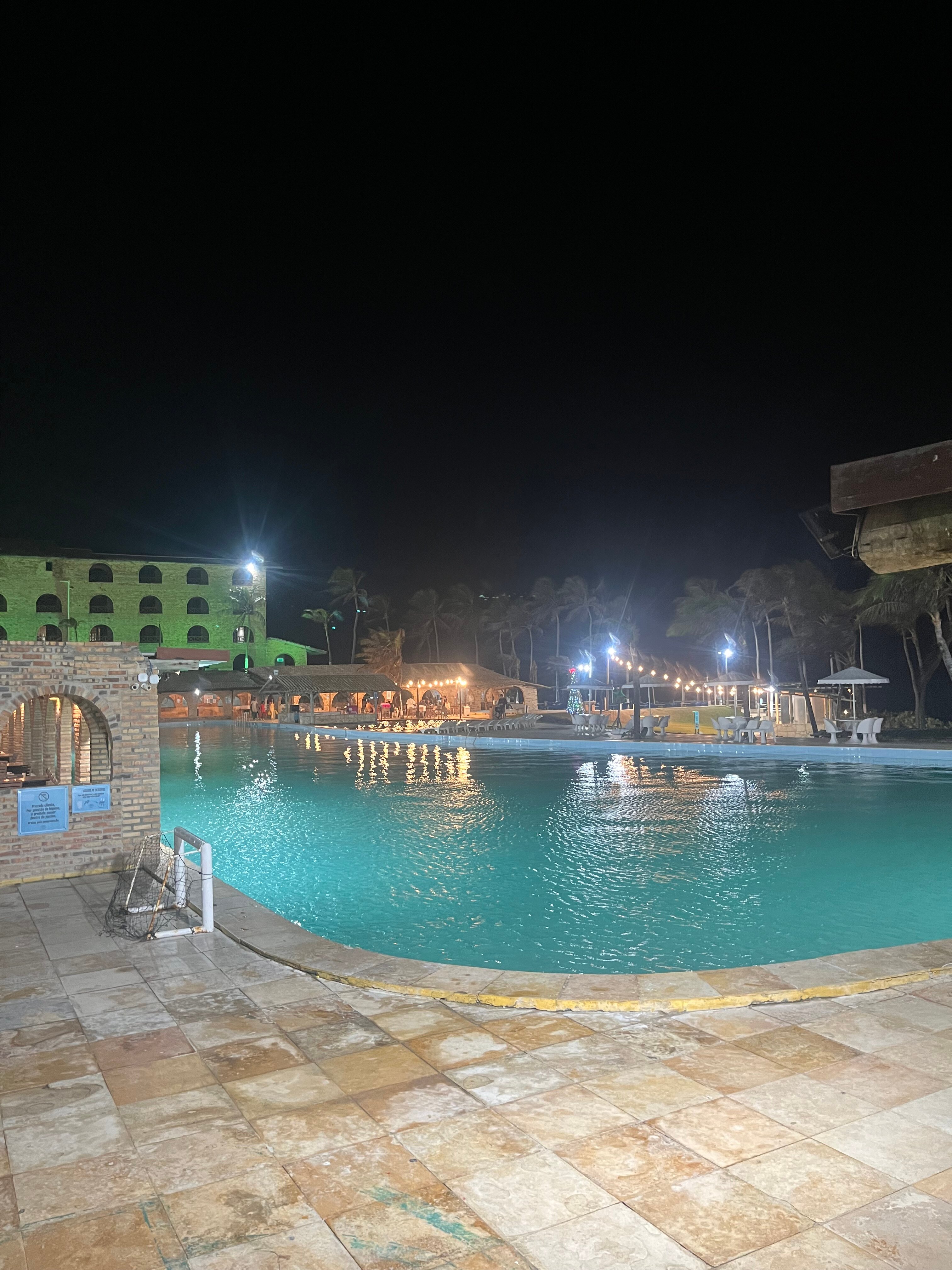 Coliseum Beach Hotel-官方